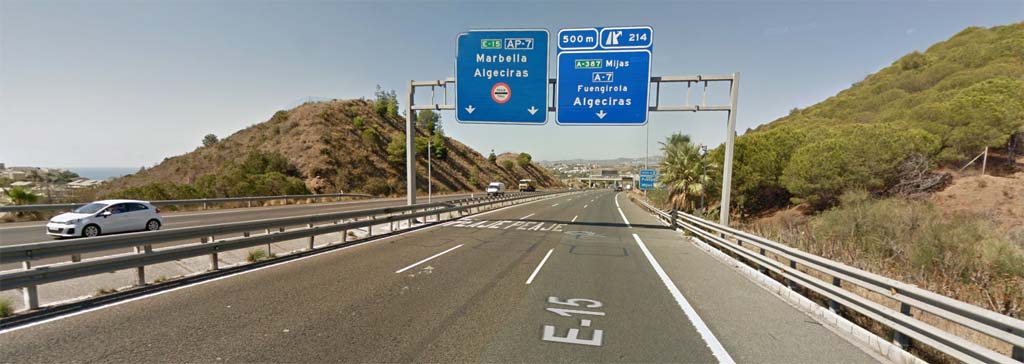 How To Get From Malaga Airport To Puerto Banus By Car, Taxi, Bus or Train